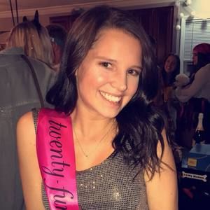 Meet your Posher, Ellie